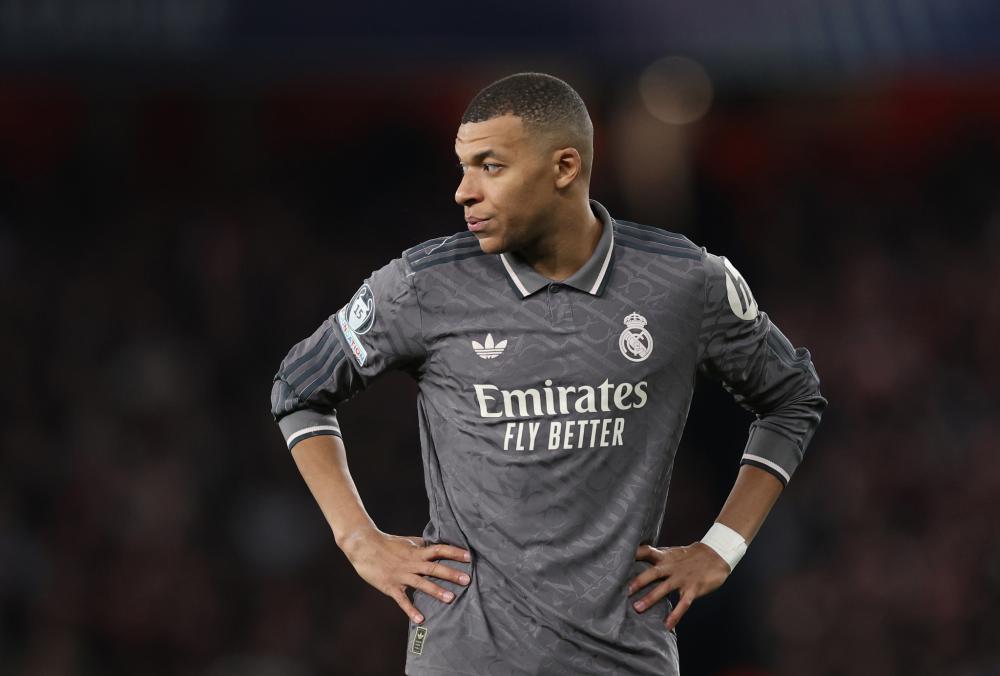 圖拉姆將免 圖拉姆將免